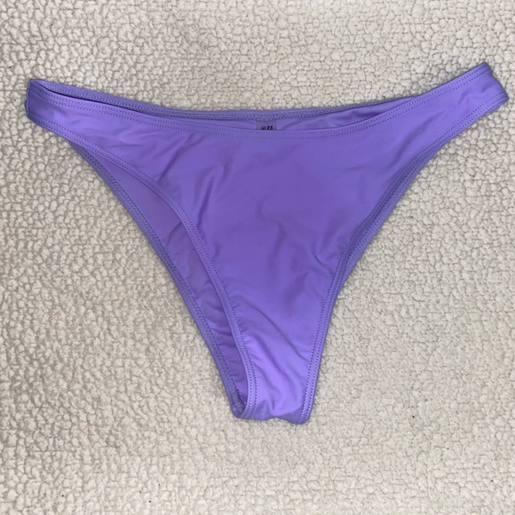 Purple High Leg Cheeky Bikini Bottoms Size Large - Picture 1 of 4